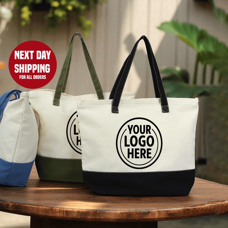 Women Bags Company - กระเป๋าผ้าแคนวาสพิมพ์โลโก้บริษัทตามสั่ง สำหรับงานอีเว้นท์ธุรกิจ กระเป๋าหิ้วชื่อสั่งทำ กระเป๋าช้อปปิ้ง ของขวัญ