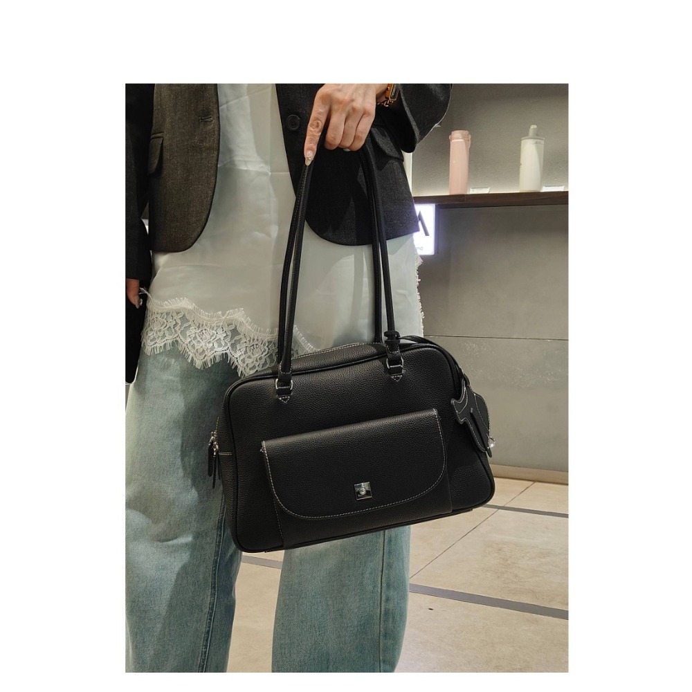 Women Bags 2026 Trends - กระเป๋าโท้ทสะพายไหล่สไตล์เรโทร แฟชั่นสำหรับคนทำงาน ฤดูใบไม้ร่วงและฤดูหนาว 2026 ความจุเยอะ ใช้งานได้หลากหลาย