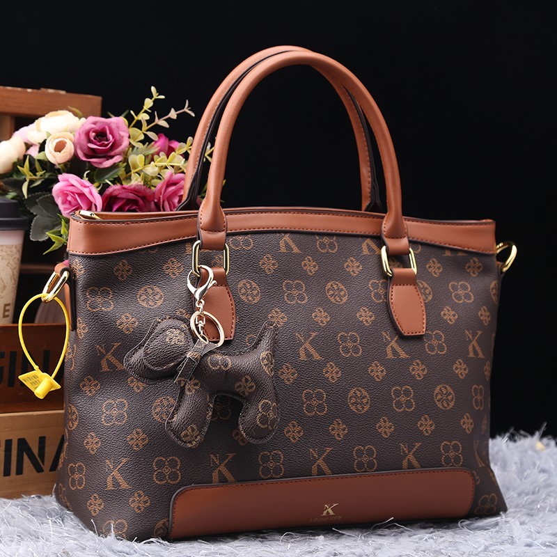 Women Bags Branded - กระเป๋าแบรนด์หรูสำหรับผู้หญิง รุ่นใหม่ปี 2025 แฟชั่น ทันสมัย ใช้งานได้หลากหลาย