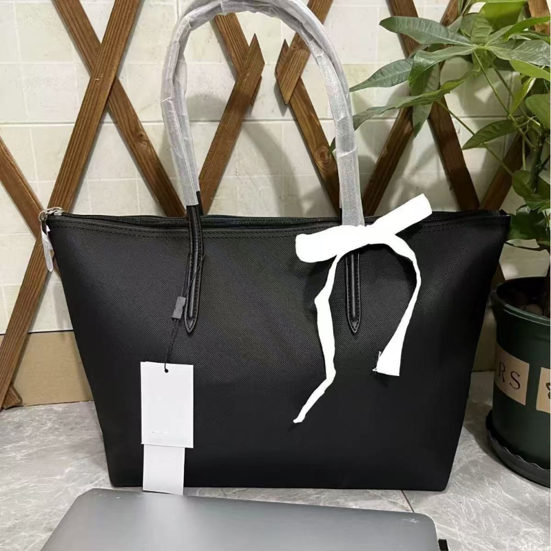กระเป๋าโท้ทคุณแม่แบบมัลติฟังก์ - Women Bags 2026 Trends บทวิจารณ์และราคา