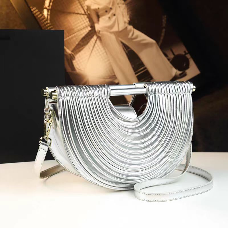 กระเป๋าถือสำหรับผู้หญิง 2026 ร - Women Bags 2026 Trends บทวิจารณ์และราคา