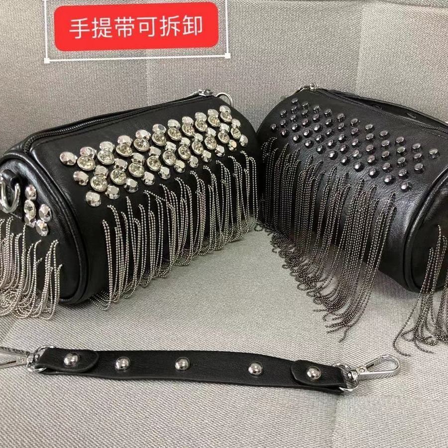 กระเป๋าถือแฟชั่นปี 2026 แบบมิน - Women Bags 2026 Trends บทวิจารณ์และราคา